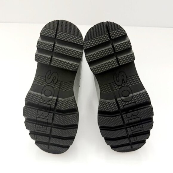 Sorel Lennox Lace-Up Lug Sole Boots Silver Grey Women's Size 6 - Picture 6 of 6